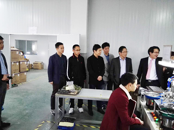 5930ed204030e.jpg 5930ed204030e.jpg